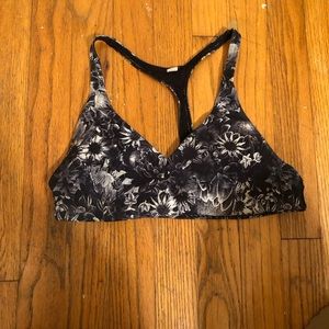 Lululemon Wonder Under Bra size 6